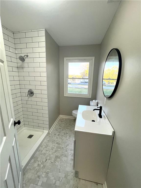 11036 N Locust Street