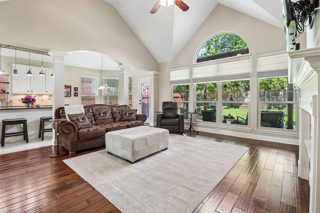 2220 Columbia Drive, Flower Mound, TX