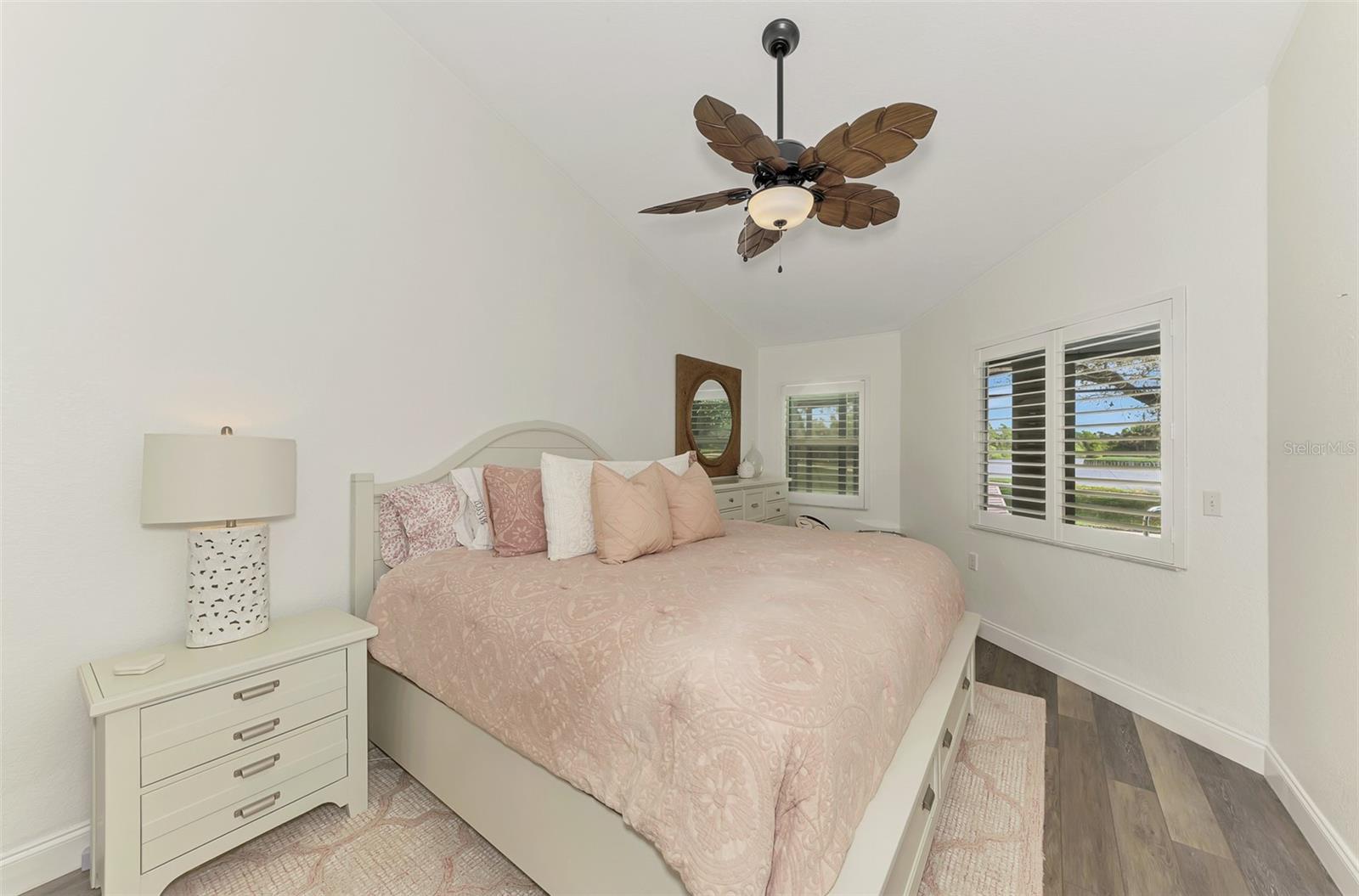 14518 Bridgeview Lane