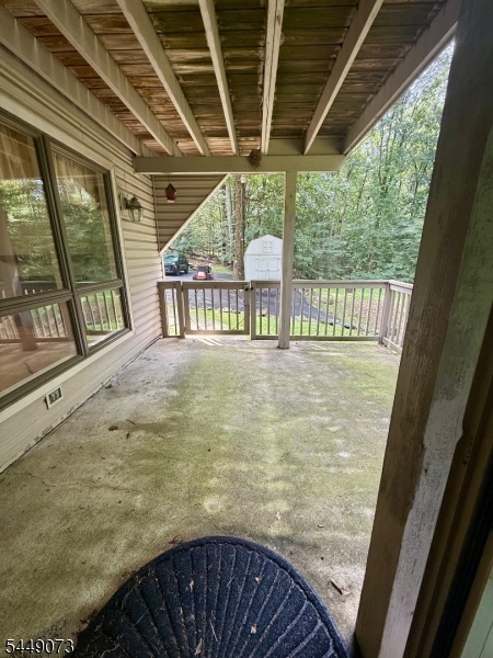 352 Buckhorn Dr