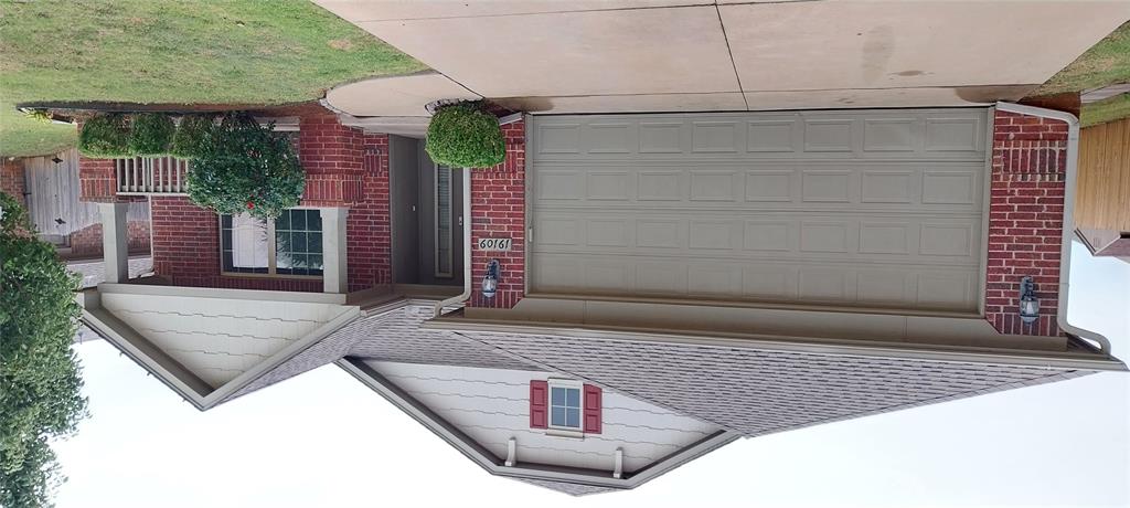 Beautiful home in coveted community of Valencia with 3 beds, 2 baths, 2 living & study. Edmond schools. Valencia features several sports fields, ponds, walking trails, multiple playgrounds. Rental screening is required prior to schedule a showing.