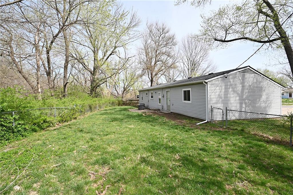 5142 N Corrington Avenue