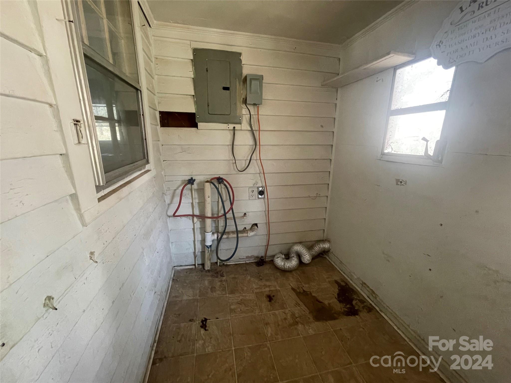 202 Hickory Street 21