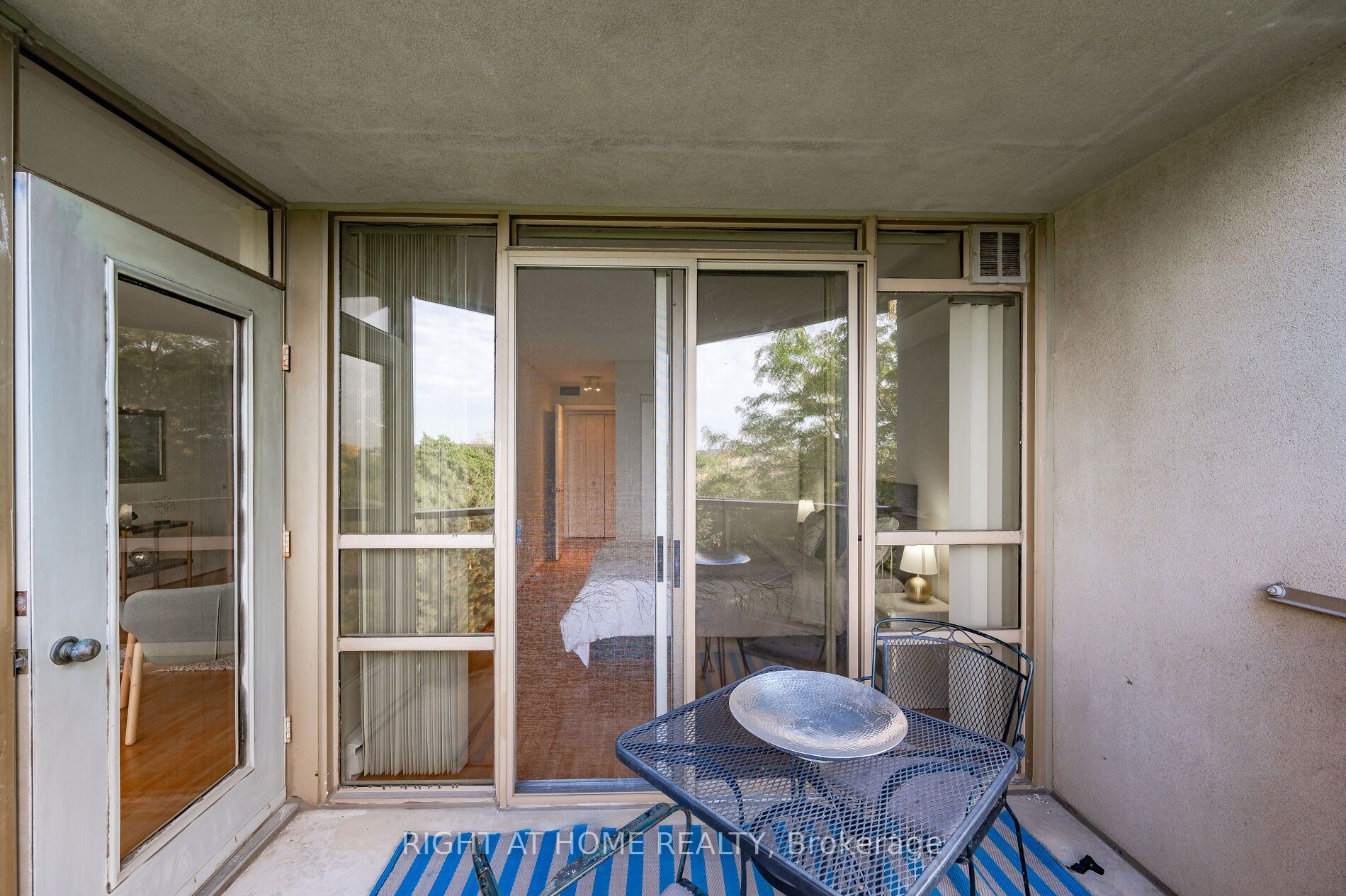 45 Kingsbridge Garden Circ 503