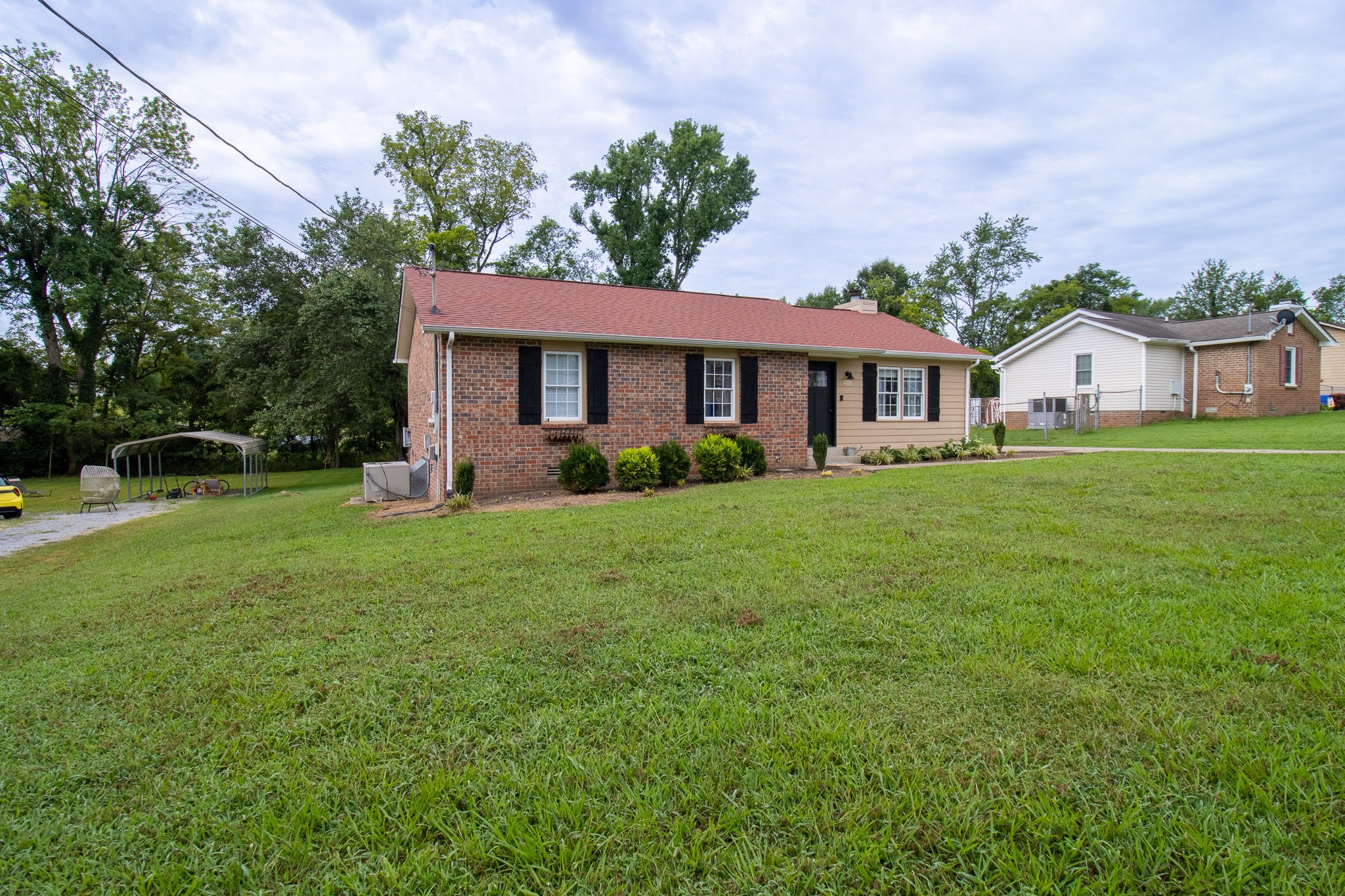 409 Sunnybrook Dr