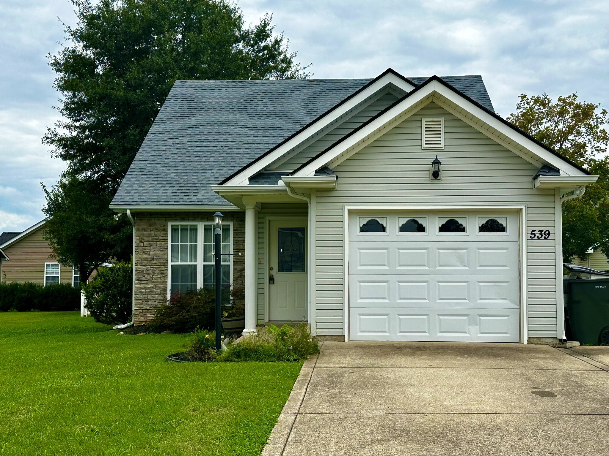 539 Albion Circle