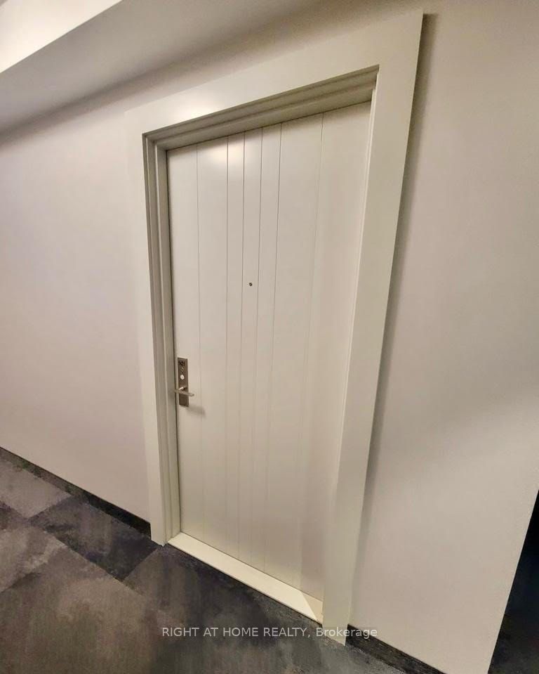 2550 N Simcoe St 1421