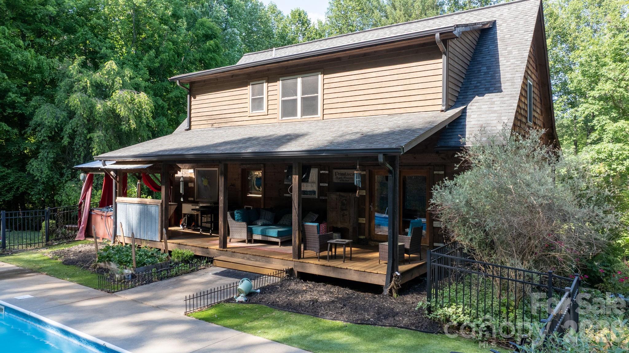 3355 Helton Hartley Place