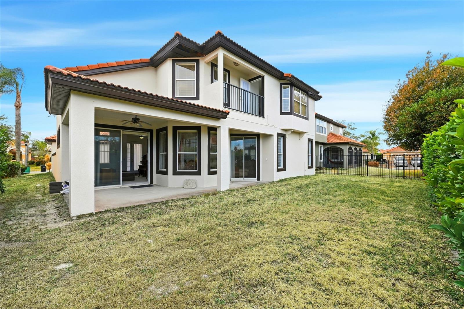 910 Lascala Drive