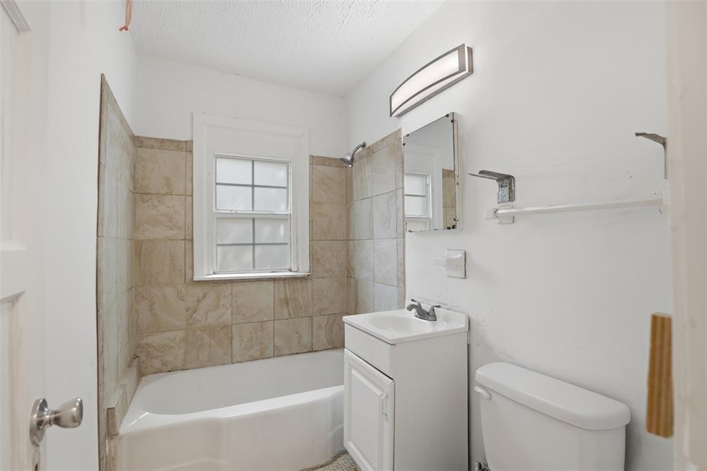 2140 NW 31st Street