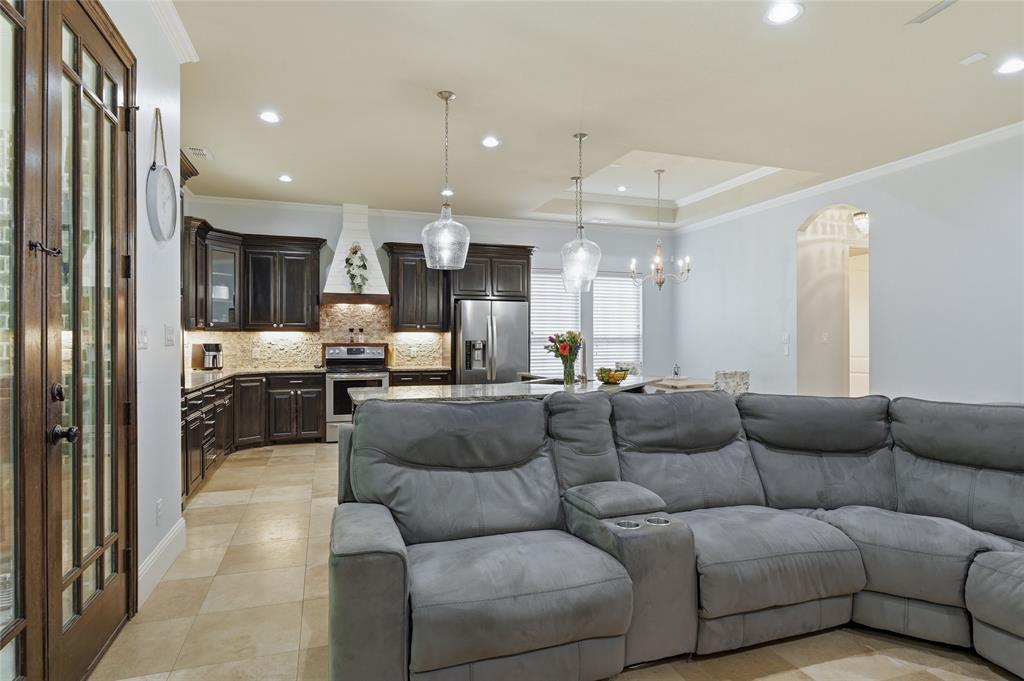 1611 Moreland Drive