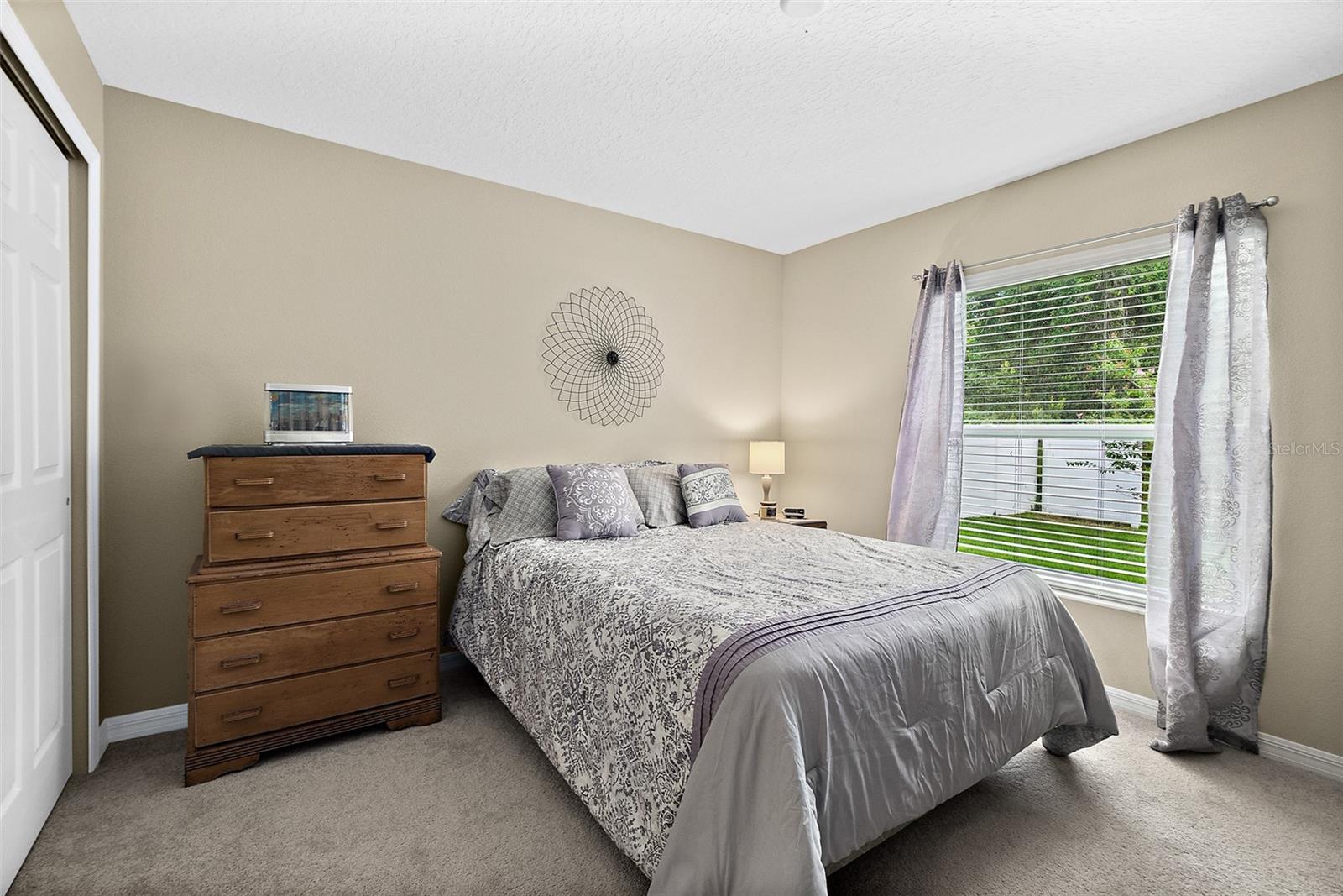 35 Fernmill Lane