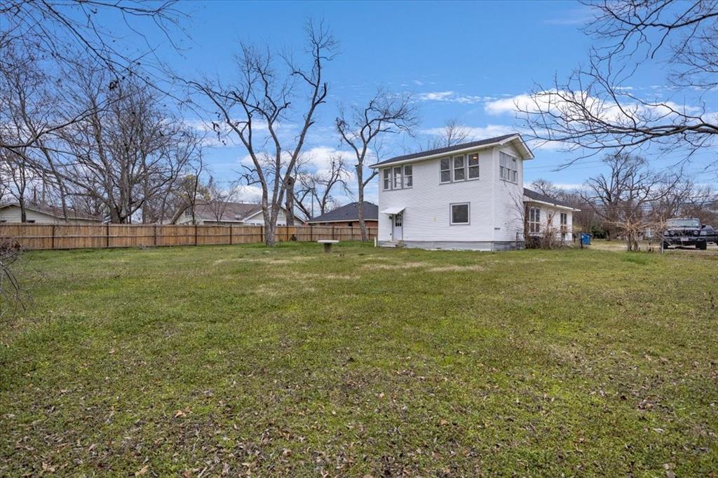 2200 N Beaton Street