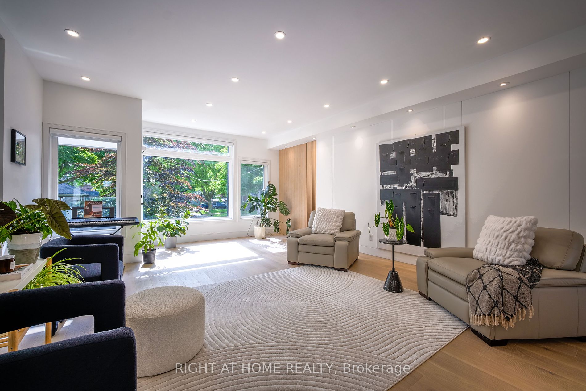 23 Chartwell Rd