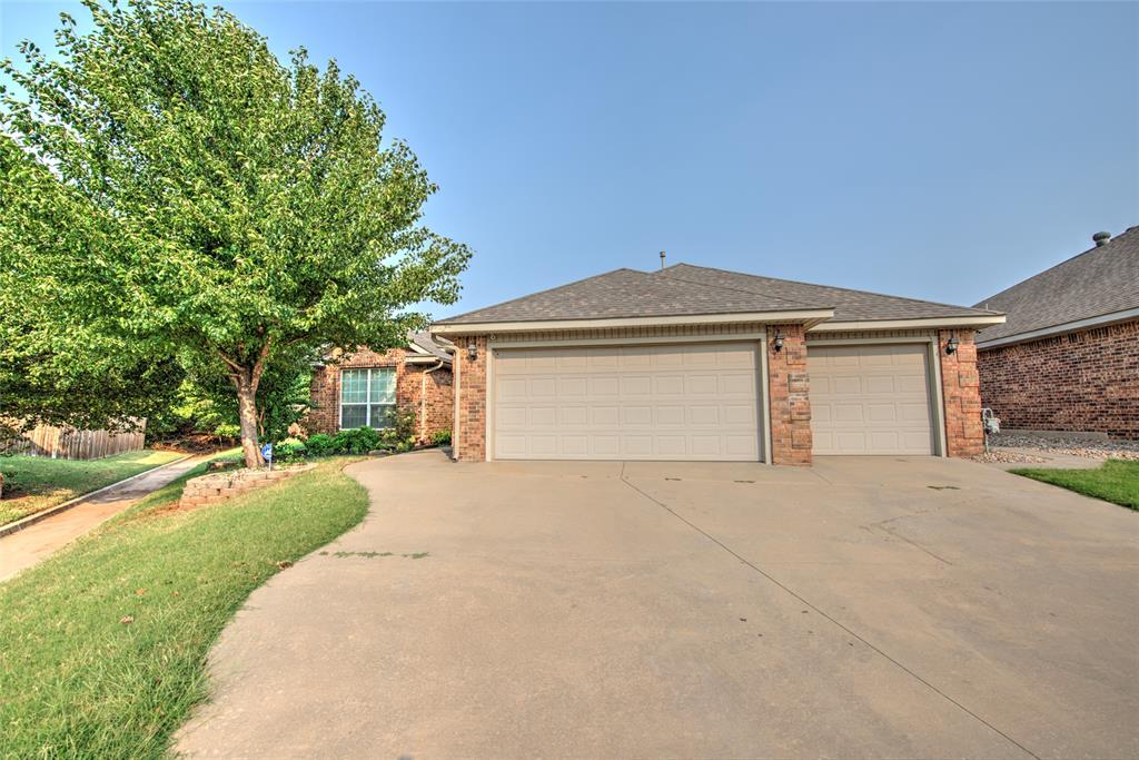 This great floorplan features large rooms, open spaces and great sized closets.  The home features new carpet, a refrigerator and spacious backyard that is great for entertaining.  3 bedrooms, 2 bathrooms and a 3 car garage make this just the home for you!