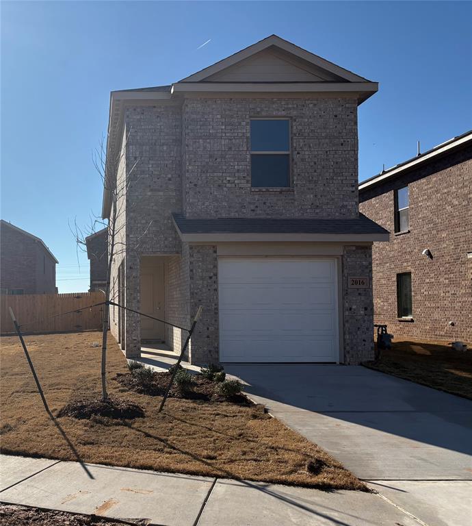 The Villages in Norman offers the Canelo floorplan with 3 beds 2 1/2 baths, 1297 sq ft with granite countertops, stainless steel appliances, energy-efficient features and premium flooring. A seamless layout that encourages family togetherness and makes entertainment easy. Bedrooms are separated from the main floor buzz, ideal for families. Contact us today for a tour!