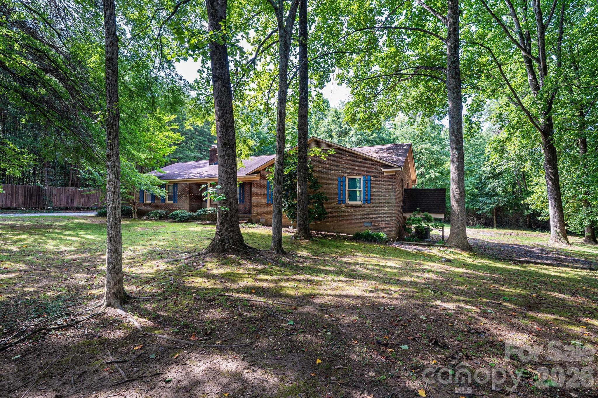 1113 Ponderosa Road