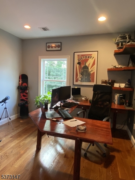 213 Edgar Pl