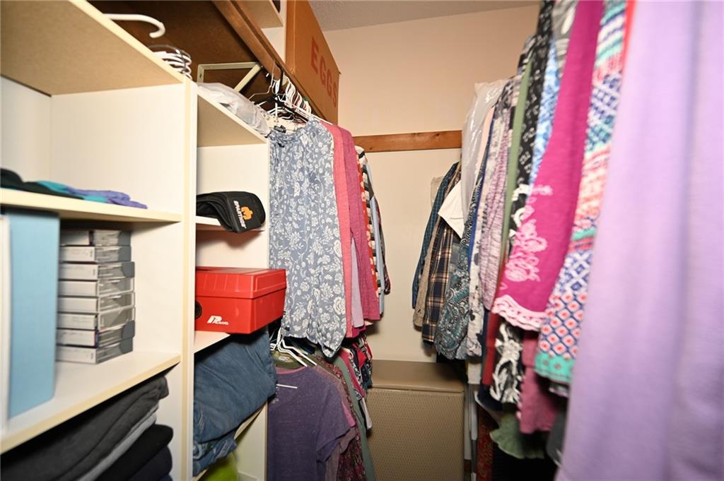 11433 N Highland Avenue