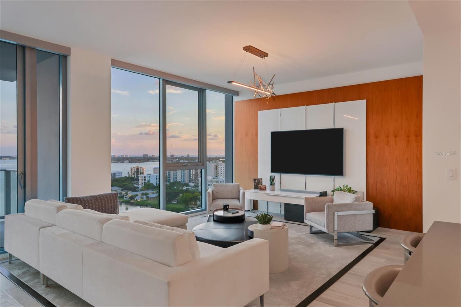 1155 N Gulfstream Avenue 1507
