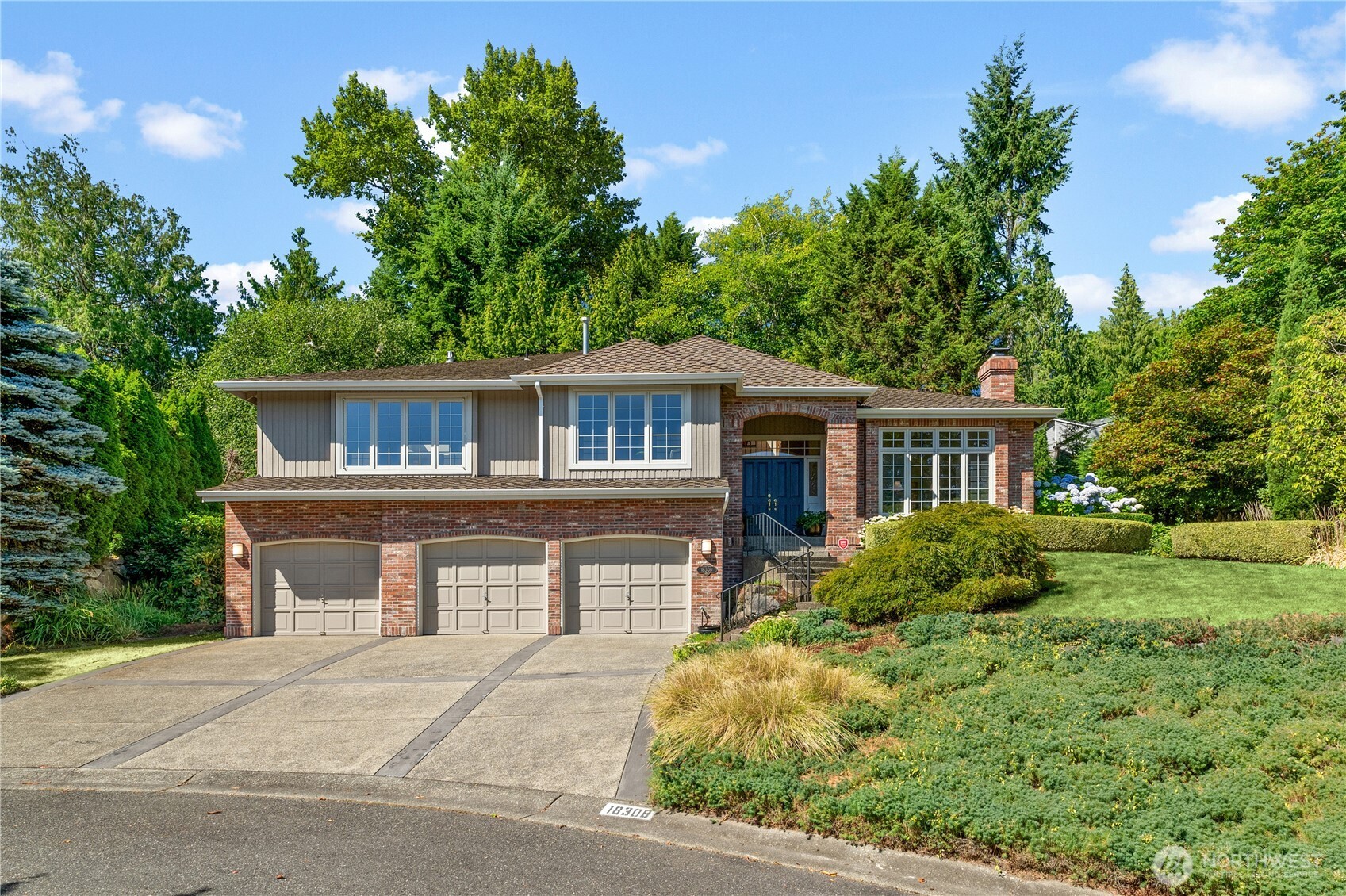 18308 NE 101st Court