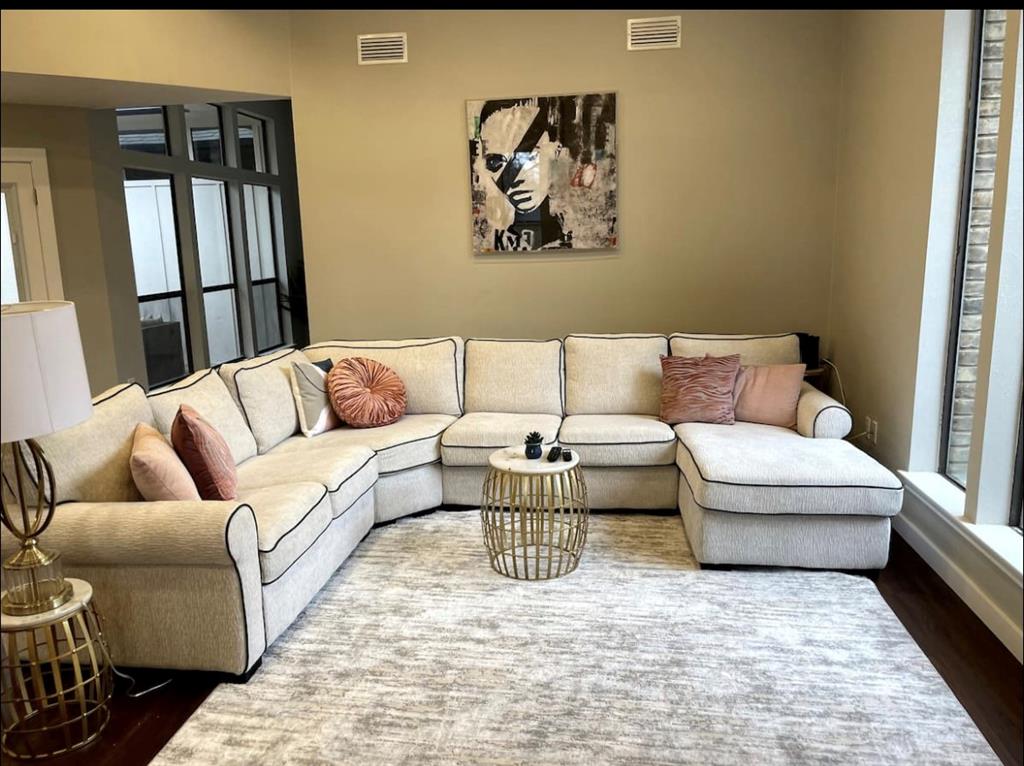 Rare Opportunity – Grandfathered Airbnb in Plano! NO HOA!
Step into this beautifully maintained short-term rental property, grandfathered under Plano's new STR regulations. Inside, you'll find a bright, open-concept layout filled with natural light, trendy color palettes, and upscale finishes throughout. The cozy living room invites you to unwind with plush seating and a charming fireplace.
The modern kitchen is both stylish and functional, featuring sleek stainless steel appliances, generous counter space, and an airy design that flows seamlessly into the elegant dining area—perfect for entertaining or family meals.
With four spacious bedrooms and three spa-like bathrooms, this home offers comfort and privacy for guests or long-term residents alike. Each bedroom is outfitted with luxurious bedding, while the bathrooms feature contemporary fixtures and finishes.
Step outside to your private backyard oasis, complete with a large, sparkling pool surrounded by lush landscaping—ideal for enjoying the Texas sun in total seclusion.
Available fully furnished or unfurnished to suit your needs, this is a turnkey investment or move-in-ready dream home.