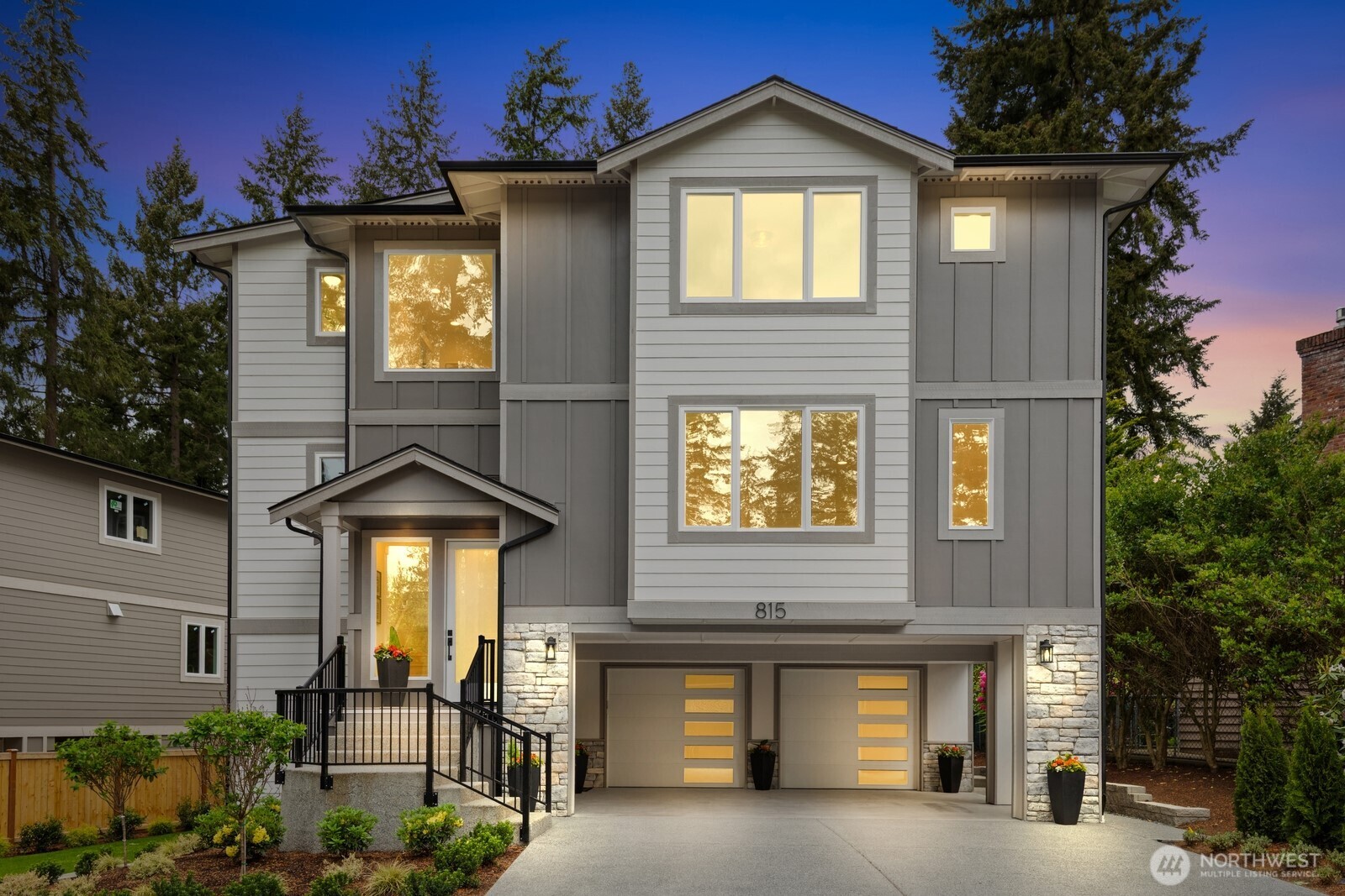 Bellevue - 815  130th Avenue