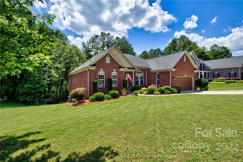 1803 Oakmont Drive, Denver, NC 28037