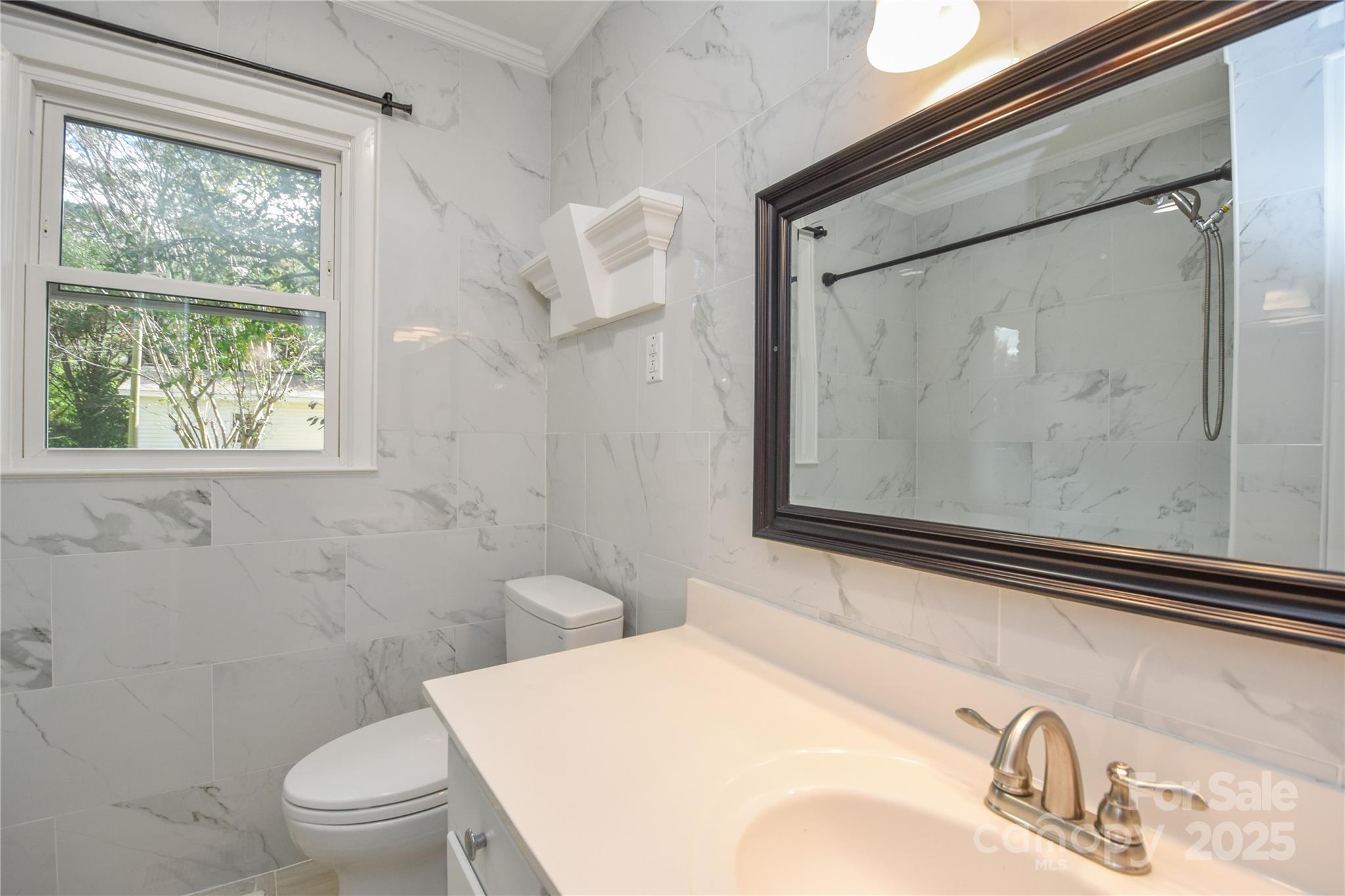 846 S Magnolia Street