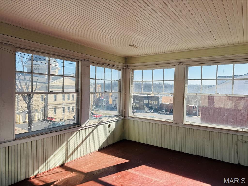 1001 Center Street
