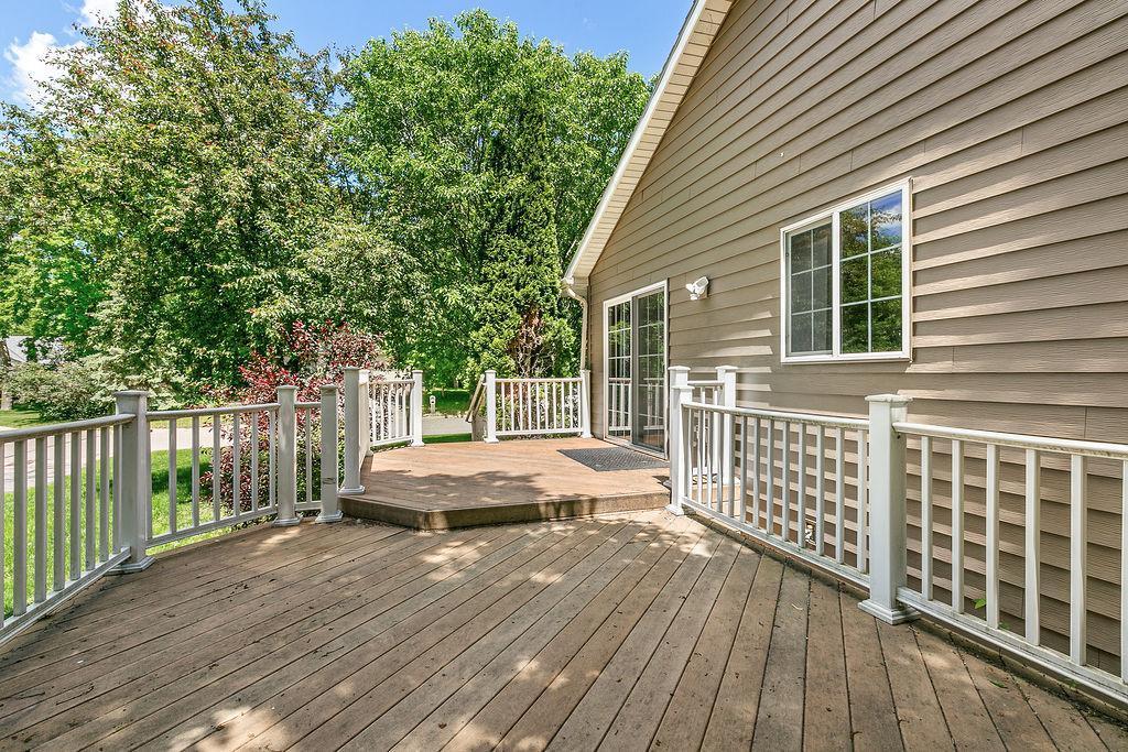 1734 Maple Court