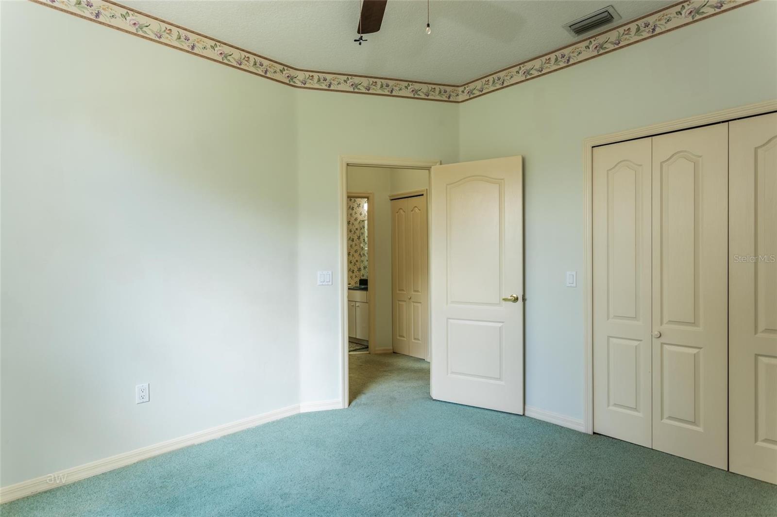104 Freeport Lane
