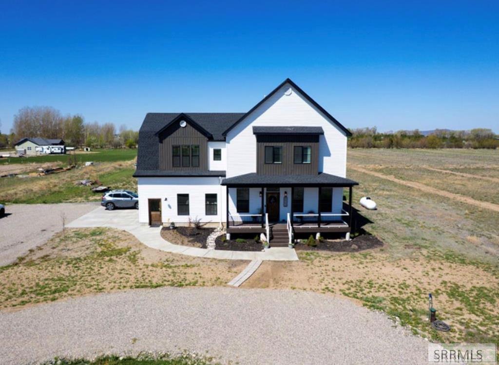 6553 Lasso Lane