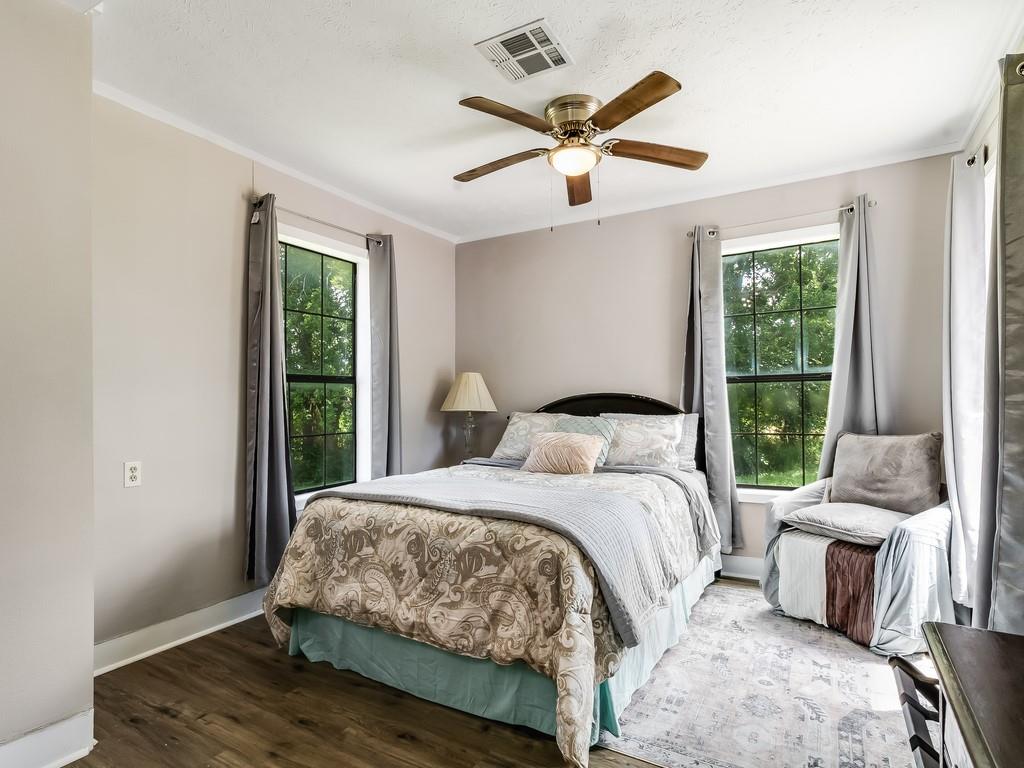 1501 N Business 45