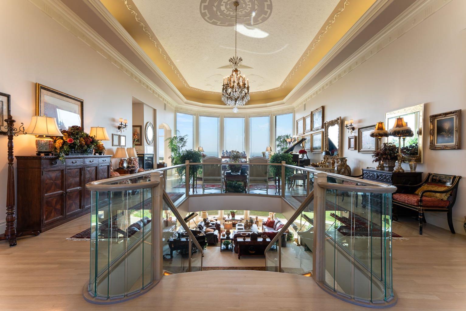 31 Pinnacle Ridge Drive SW