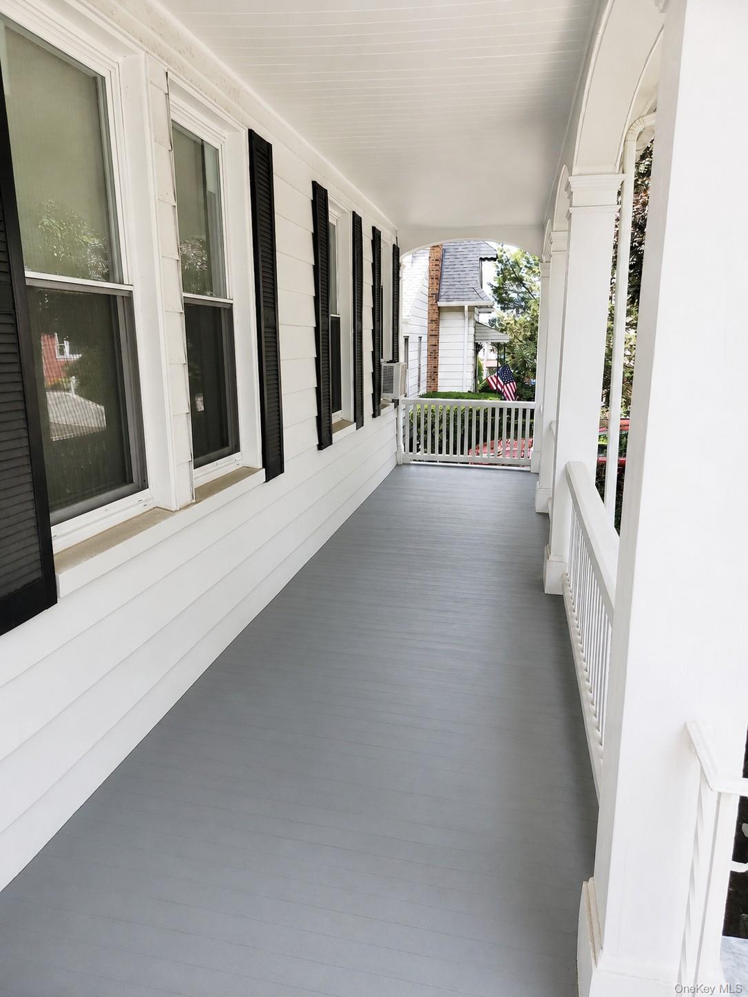 233 Stone Avenue