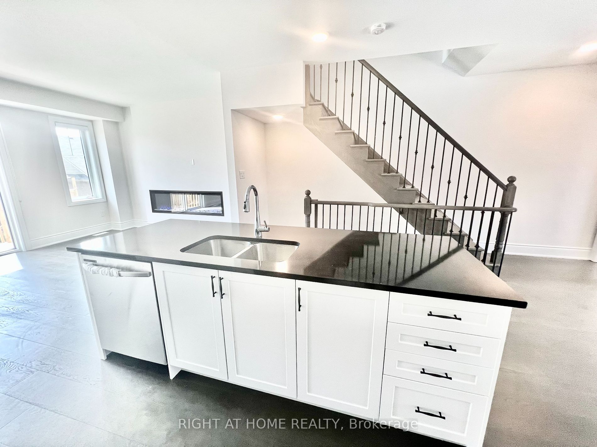 43 Bavin St 11