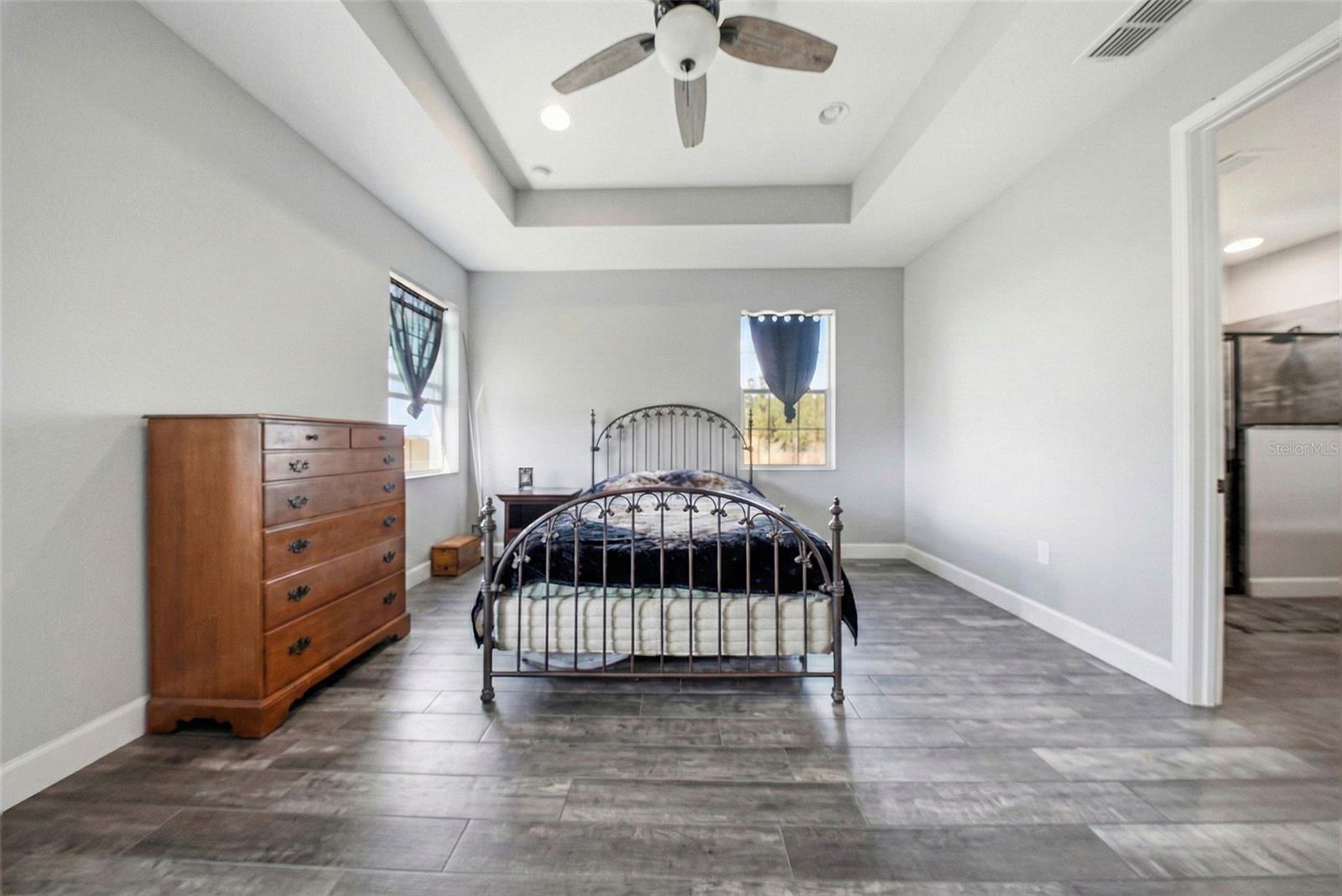 3090 80 Foot Road
