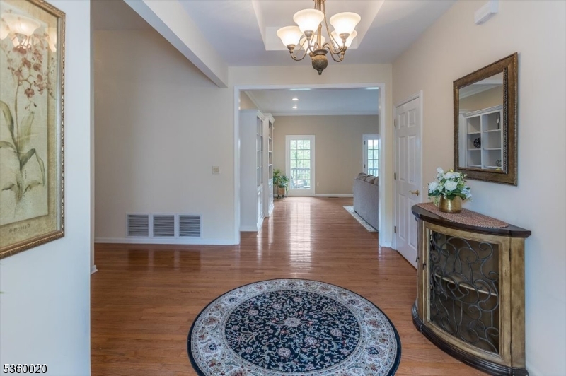 22 Troon Dr