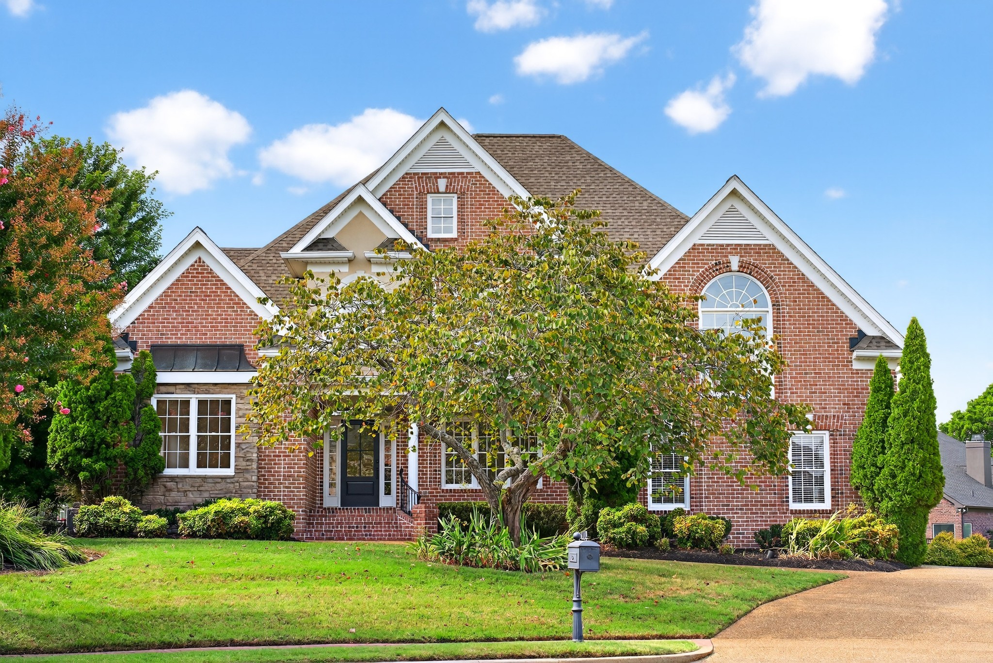 1196 Joseph Acklen Ct