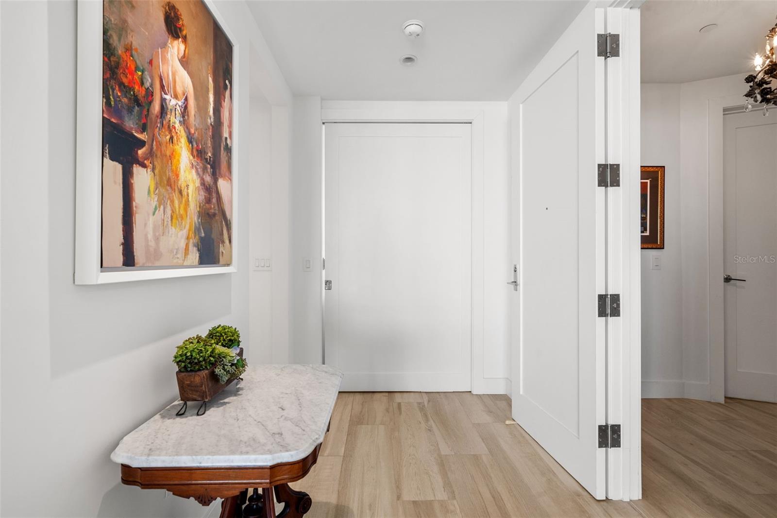 1155 N Gulfstream Avenue 802