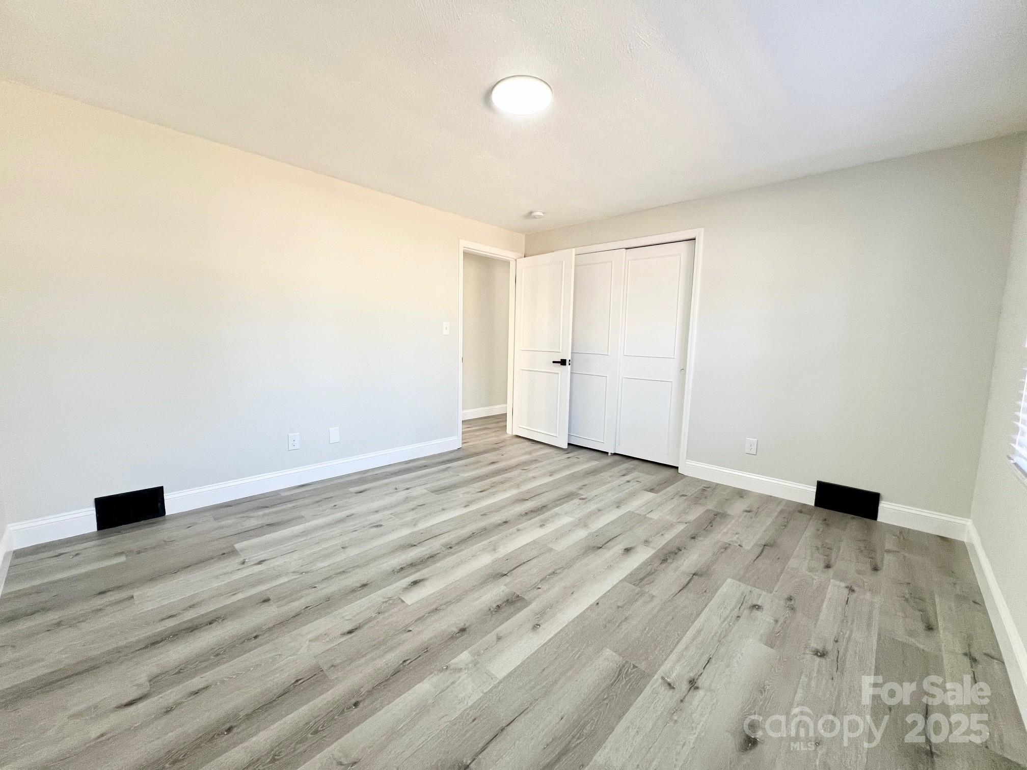 441 Kingfield Drive SW