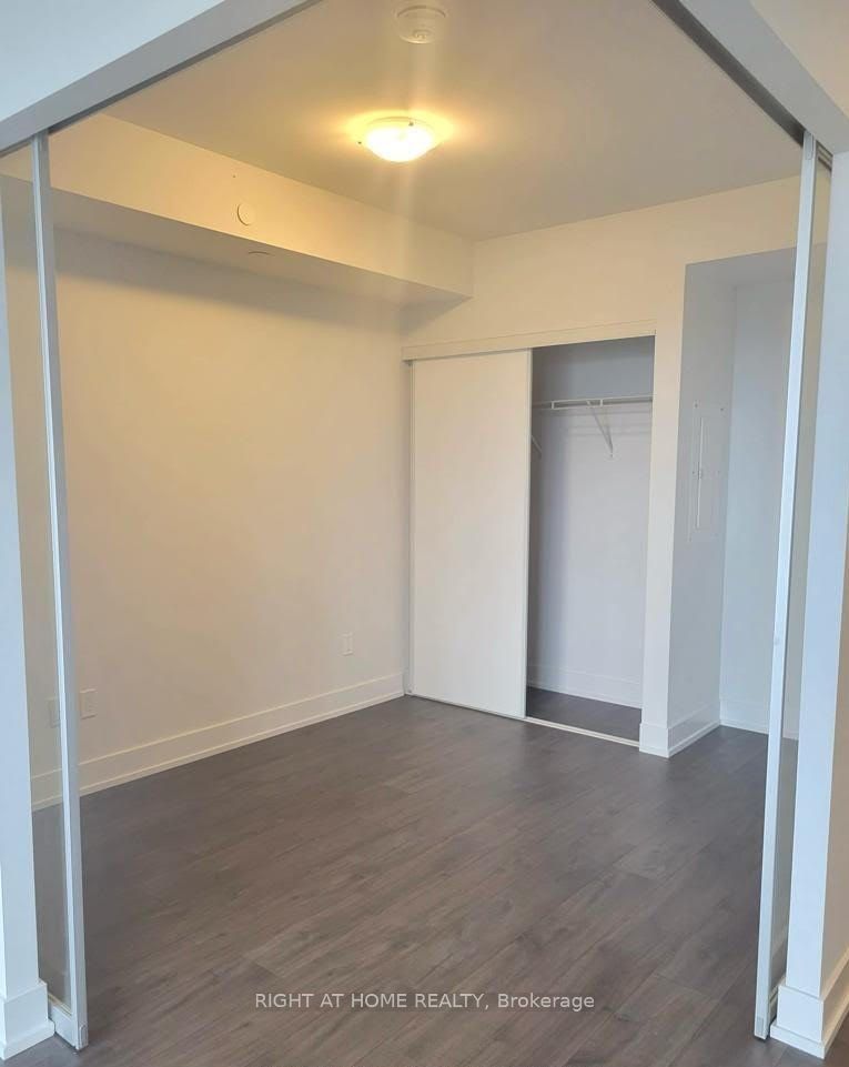 2550 N Simcoe St 1421