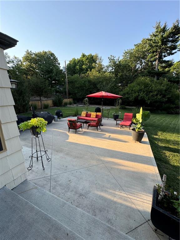 4402 Homestead Drive