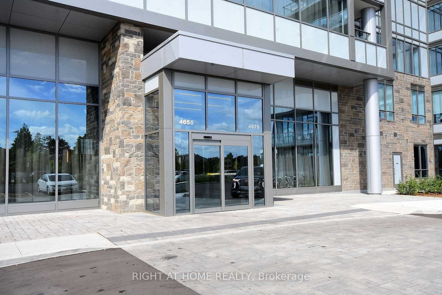 4655 Metcalfe Ave 306