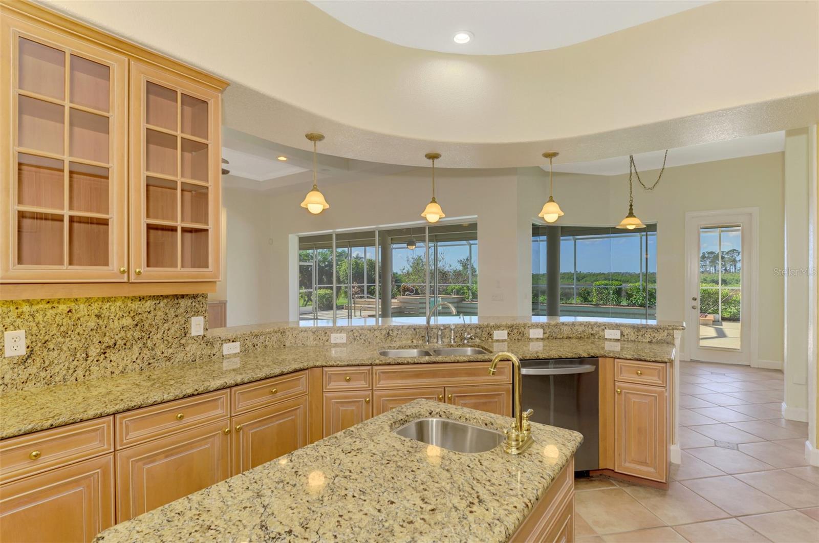 3031 Rivershore Lane