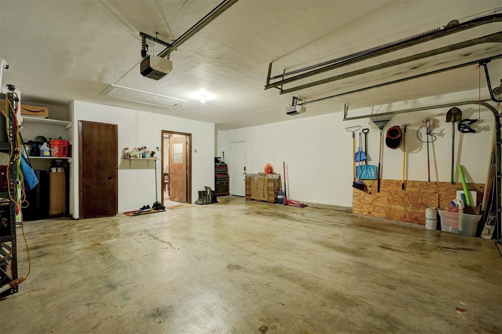 11400 Ashford Drive