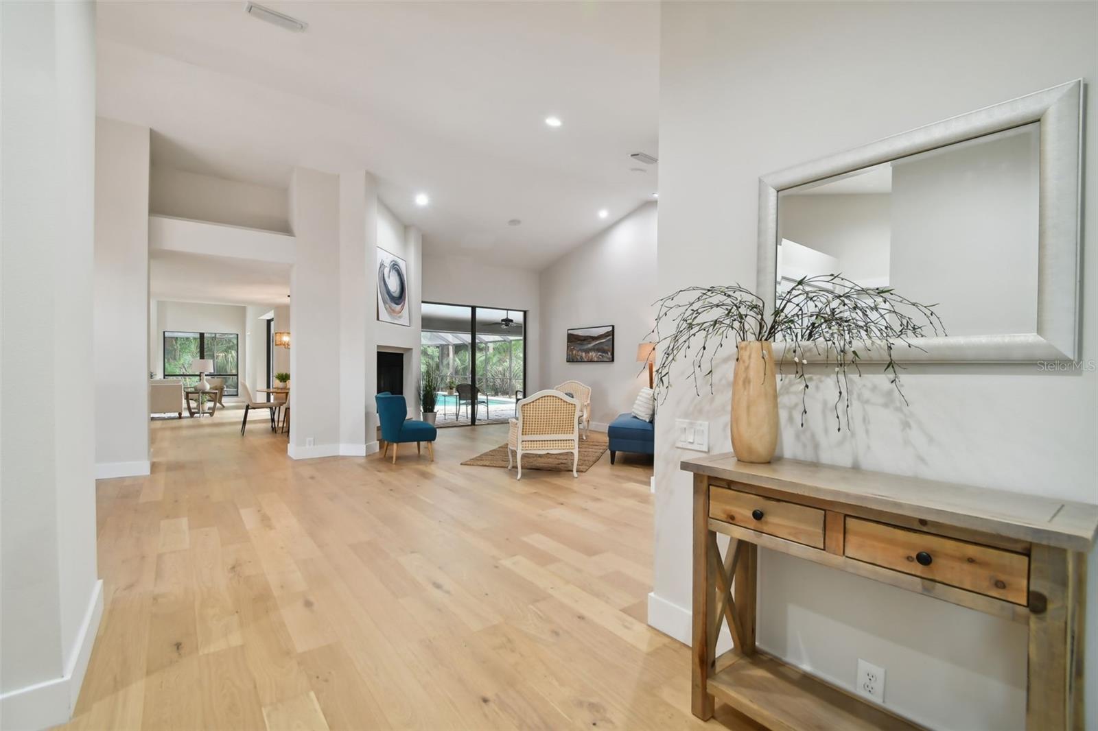 4915 Londonderry Drive