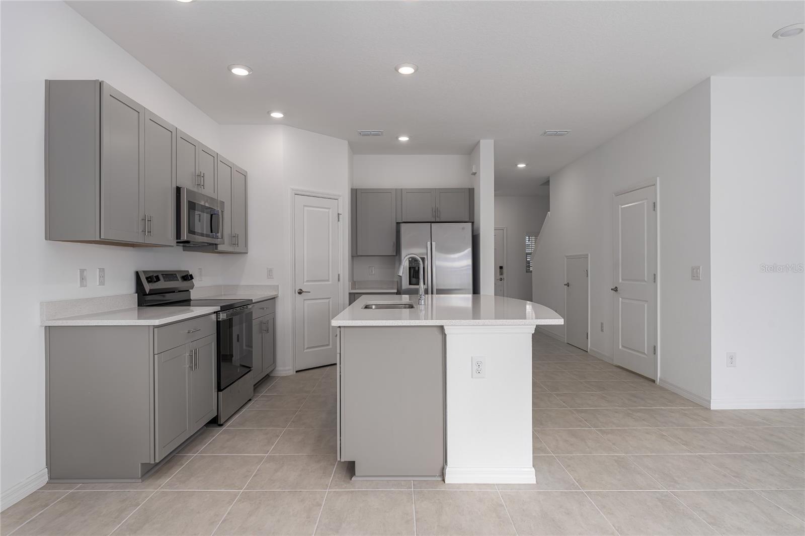 11808 Glenside Terrace