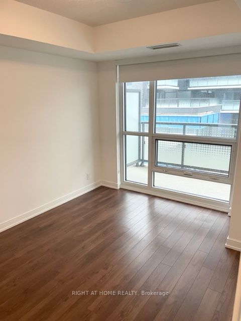 30 Samuel Wood Way 208